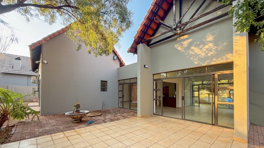 To Let 2 Bedroom Property for Rent in Leloko Lifestyle Estate North West